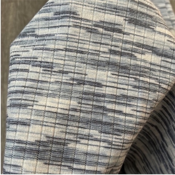 ❤️🔥Firm Price❤️🔥AERIE flare pants - Picture 7 of 7